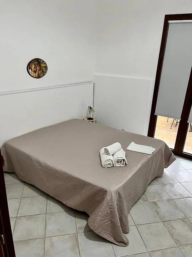 *** Bed & Breakfast La Pergola B&B Custonaci Italien